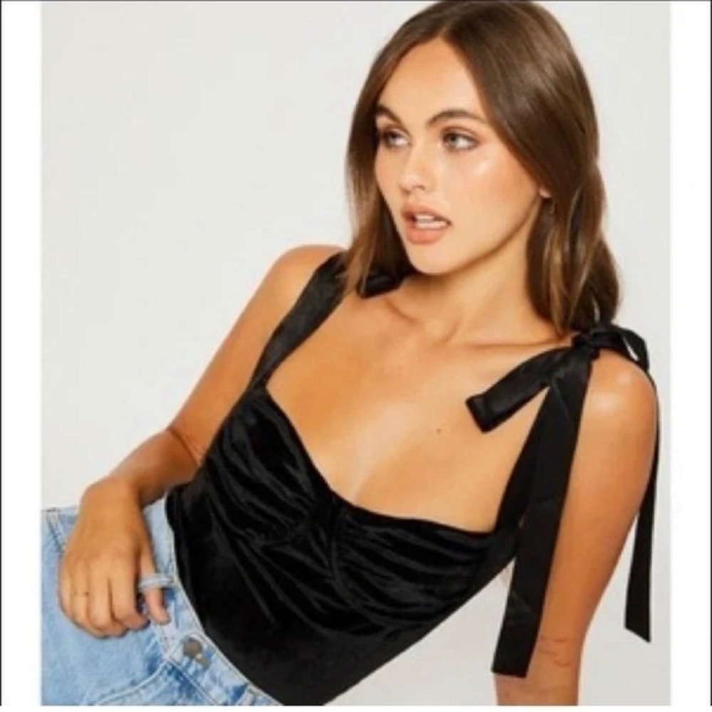 Express Black Velvet Ruched Tie Shoulder Camisole Sweetheart Top Womens Medium M